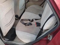 Usata Ford Fiesta 74 CV (54 kW) 1998 Rosso Berlina