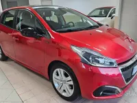 Usata Peugeot 208 Allure 83 CV (61 kW) 2019 Rosso Utilitaria