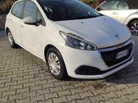 Usata Peugeot 208 Active 82 CV (60 kW) 2018 Utilitaria