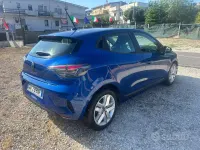 Usata Renault Clio V Techno 101 CV (74 kW) 2024 Bluazzurro Berlina