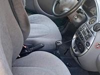 Usata Ford Ka 60 CV (44 kW) 1999 Verde Utilitaria