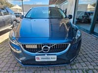 Occasion Volvo V40 Business Edition 150 ch (110 kW) 2018 Gris Break