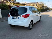 Usata Opel Meriva 110 CV (80 kW) 2011 Bianco Monovolume