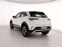 Usata Opel Mokka Elegance 110 CV (80 kW) 2021 Bianco SUV