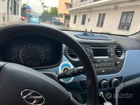 Usata Hyundai i10 67 CV (49 kW) 2014 Bianco Utilitaria