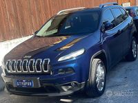 Usata Jeep Cherokee Longitude 140 CV (102 kW) 2014 Blu/azzurro SUV