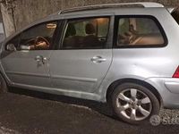 Usata Peugeot 307 90 CV (66 kW) 2006 Grigio Station wagon