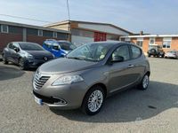 usata Lancia Ypsilon 1.2 69 CV 5 porte Silver