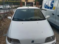 Usata Fiat Punto 54 CV (39 kW) 1999 Bianco Utilitaria