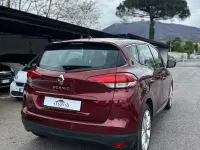 Usata Renault Scénic Intens 110 CV (80 kW) 2017 Rosso Monovolume