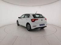 Usata VW Polo Life 80 CV (58 kW) 2023 Pure white Utilitaria