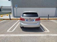 Usata BMW 218 Active Tourer Advantage 150 CV (110 kW) 2017 Argento Monovolume