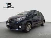 Usata Toyota Yaris Lounge 99 CV (72 kW) 2014 Nero Utilitaria