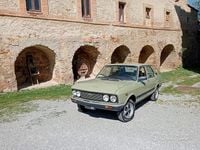 Usata Fiat 132 98 CV (72 kW) 1981 Verde Berlina