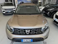 Usata Dacia Duster 114 CV (83 kW) 2019 Grigio SUV