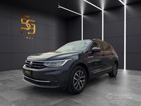 Usata VW Tiguan Life 150 CV (110 kW) 2022 Grigio SUV