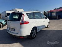 Usata Renault Grand Scénic 110 CV (80 kW) 2012 Bianco Monovolume