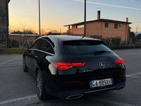 Usata Mercedes CLA200 Shooting Brake 150 CV (110 kW) 2020 Nero Station wagon