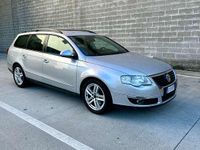 Usata VW Passat Highline 140 CV (102 kW) 2005 Station wagon