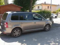 Usata VW Touran 109 CV (80 kW) 2009 Grigio Monovolume