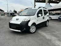 Usata Peugeot Bipper 75 CV (55 kW) 2012 Bianco Monovolume