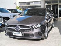Usata Mercedes A180 Business 116 CV (85 kW) 2021 Grigio Berlina