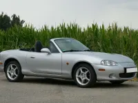 Usata Mazda MX5 High 110 CV (80 kW) 2005 Cabrio
