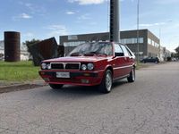 Usata Lancia Delta 166 CV (122 kW) 1986 Rosso Utilitaria