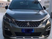 Usata Peugeot 3008 GT-line 130 CV (95 kW) 2019 Grigio SUV