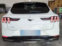 Usata Ford Mustang 169 CV (124 kW) 2022 Bianco Station wagon