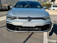 Usata VW Golf VIII R-line 150 CV (110 kW) 2021 Grigio Utilitaria
