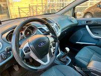 Usata Ford Fiesta Titanium 68 CV (50 kW) 2010 Nero Utilitaria