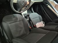 Usata Opel Astra Elegance 101 CV (74 kW) 2007 Grigio Station wagon