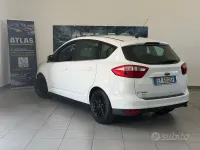 Usata Ford C-MAX Titanium 120 CV (88 kW) 2015 Bianco Monovolume