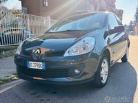 Usata Renault Clio II 2006 Grigio Berlina
