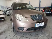Usata Lancia Ypsilon 77 CV (56 kW) 2010 Beige Utilitaria