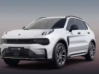 Nuova Lynk & Co 01 139 CV (102 kW) 2026 Bianco SUV
