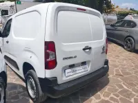 Usata Fiat Doblò 101 CV (74 kW) 2023 Bianco Monovolume
