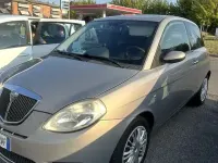 Usata Lancia Ypsilon 60 CV (44 kW) 2008 Giallo Utilitaria