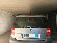 Usata Skoda Yeti Active 105 CV (77 kW) 2010 Grigio SUV