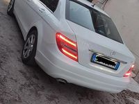 Usata Mercedes C220 170 CV (125 kW) 2012 Bianco Berlina