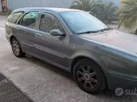 Usata Lancia Lybra 131 CV (96 kW) 2000 Grigio Station wagon