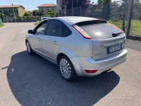 Usata Ford Focus 109 CV (80 kW) 2008 Grigio Berlina