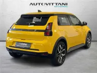 Nuova Renault 5 E-Tech Urban 77 kW (106 CV) 2025 Giallo Berlina