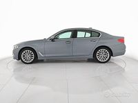 Usata BMW 520 Luxury Line 190 CV (139 kW) 2017 Blu Berlina