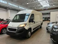 Begagnad Peugeot Boxer 140 HK (102 kW) 2020 Vit Van