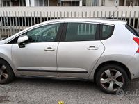 Usata Peugeot 3008 112 CV (82 kW) 2013 Grigio Station wagon