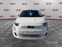 Usata Fiat 500e Icon 86 kW (118 CV) 2023 Bianco Berlina