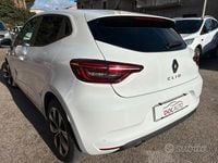 Usata Renault Clio V Evolution 100 CV (73 kW) 2023 Bianco Utilitaria
