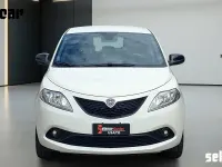Usata Lancia Ypsilon Gold 69 CV (50 kW) 2020 Bianco Utilitaria